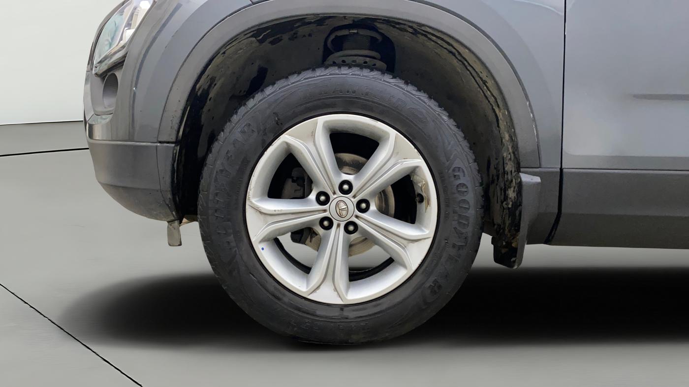 2019 Tata Harrier XZ 2.0L, Diesel, Manual, 49,677 km, Left Front Wheel