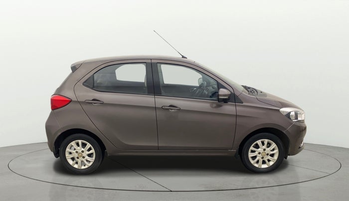 2018 Tata Tiago XZ PETROL, Petrol, Manual, 30,975 km, Right Side View