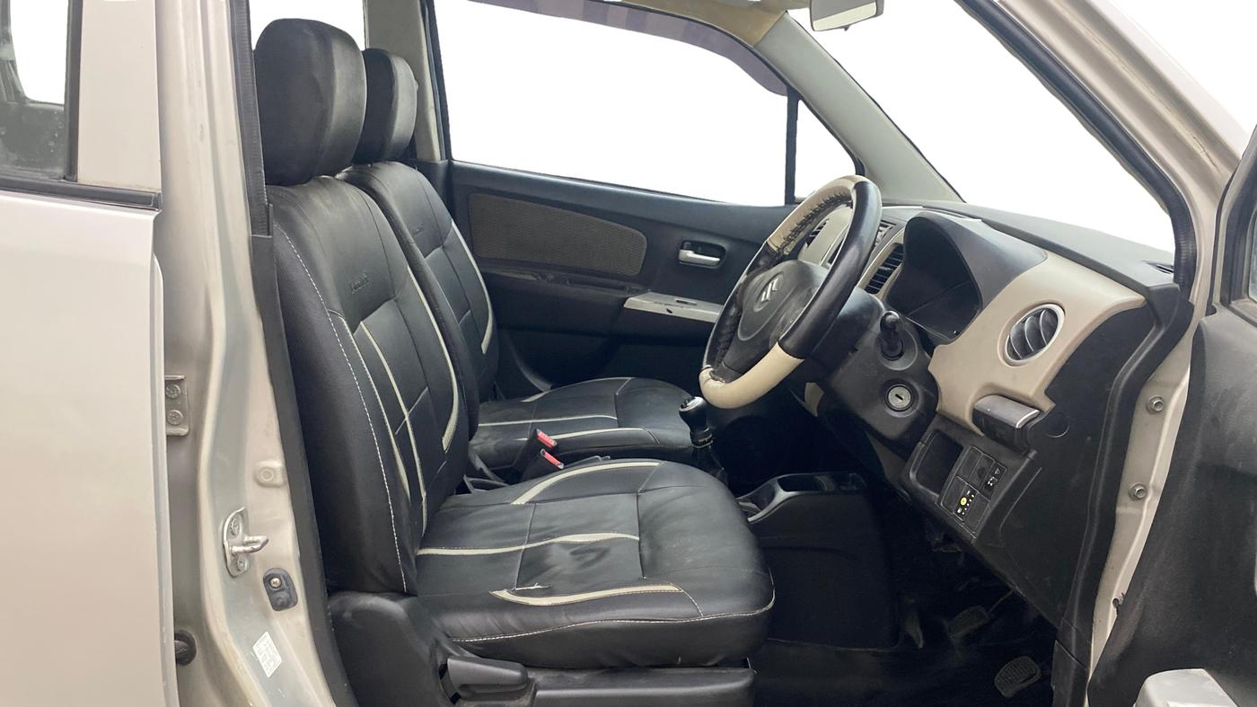 2015 Maruti Wagon R 1.0 LXI CNG, CNG, Manual, 76,434 km, Right Side Front Door Cabin