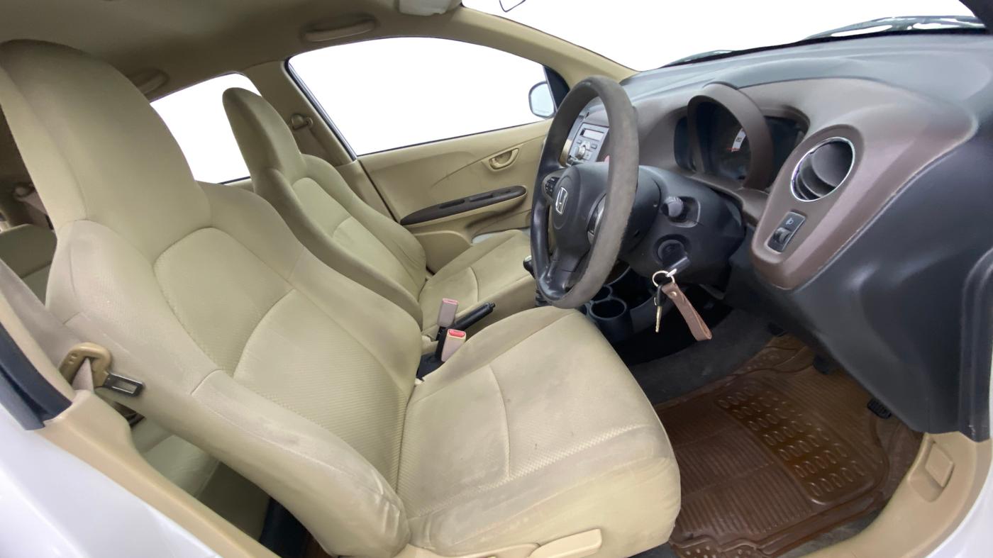 2013 Honda Brio S(O) MT, Petrol, Manual, 48,371 km, Right Side Front Door Cabin