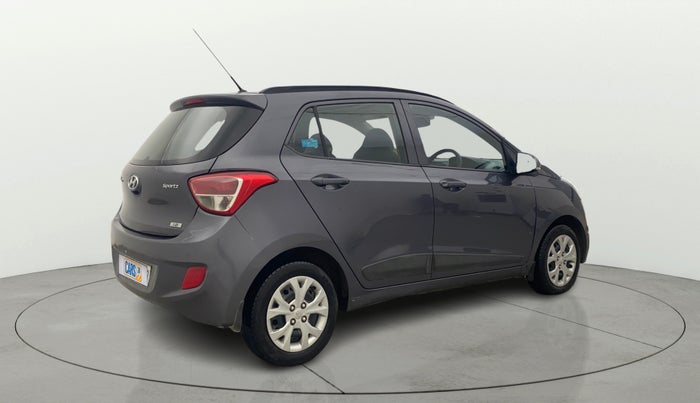 2016 Hyundai Grand i10 SPORTZ 1.2 KAPPA VTVT, Petrol, Manual, 44,611 km, Right Back Diagonal