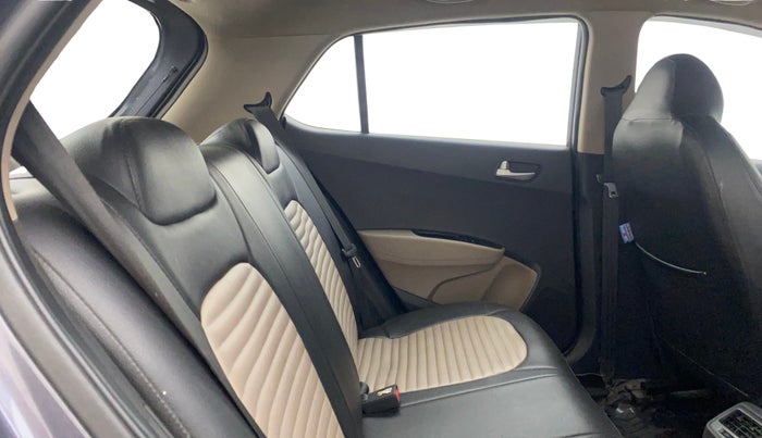 2019 Hyundai Grand i10 SPORTZ 1.2 KAPPA VTVT, Petrol, Manual, 75,935 km, Right Side Rear Door Cabin