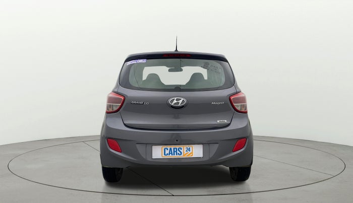 2016 Hyundai Grand i10 MAGNA AT 1.2 KAPPA VTVT, Petrol, Automatic, 1,44,697 km, Back/Rear