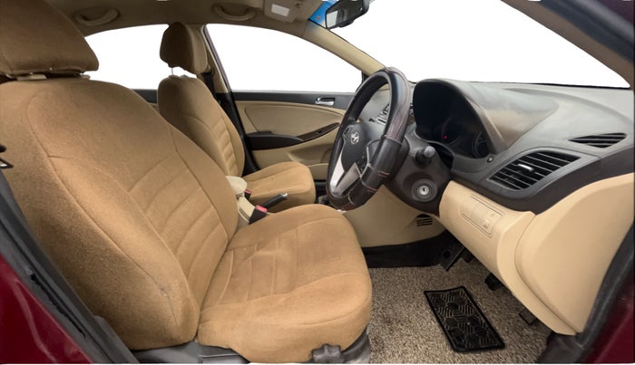 2014 Hyundai Verna FLUIDIC 1.6 VTVT SX, Petrol, Manual, 80,433 km, Right Side Front Door Cabin