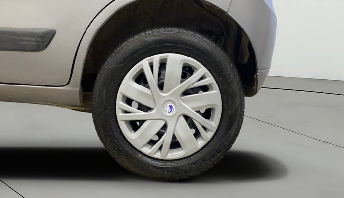 2016 Maruti Wagon R 1.0 VXI AMT, Petrol, Automatic, 64,867 km, Left Rear Wheel