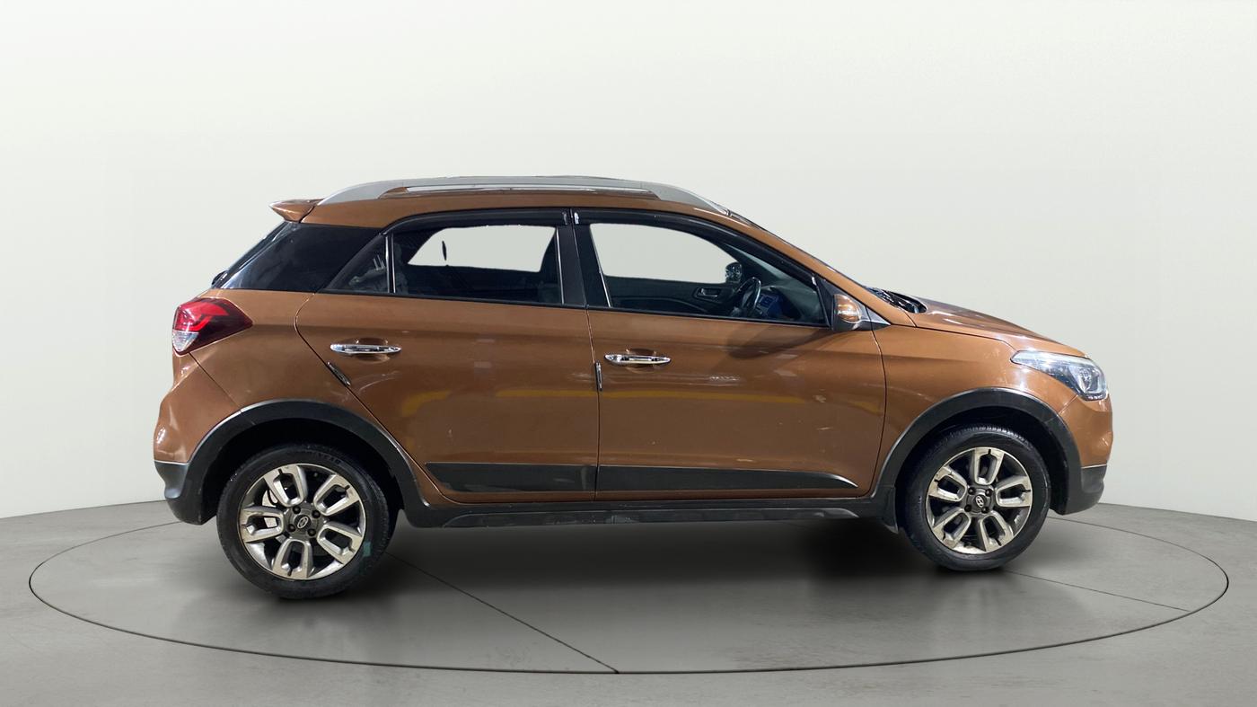 2018 Hyundai i20 Active 1.2 SX, Petrol, Manual, 64,290 km, Right Side View