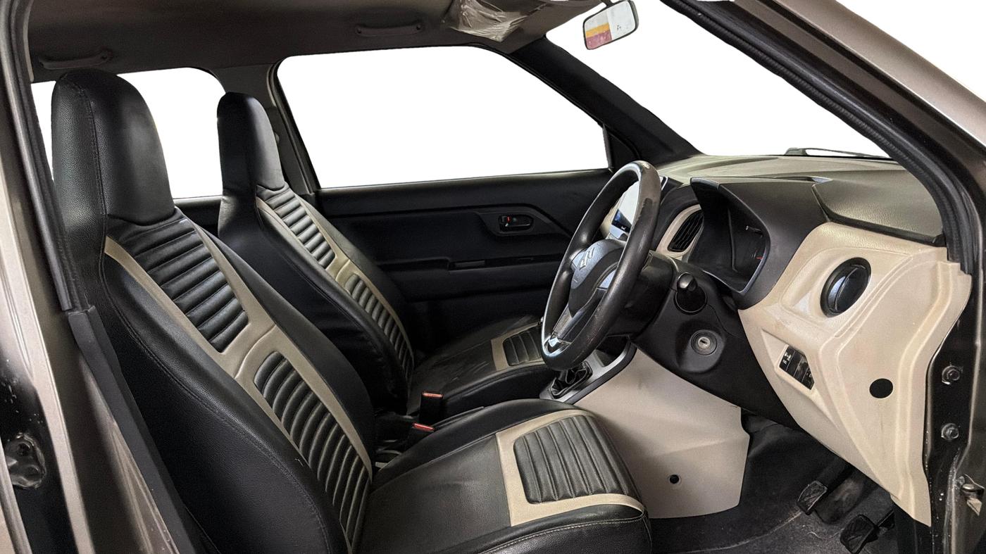 2020 Maruti New Wagon-R LXI CNG (O) 1.0, CNG, Manual, 62,563 km, Right Side Front Door Cabin