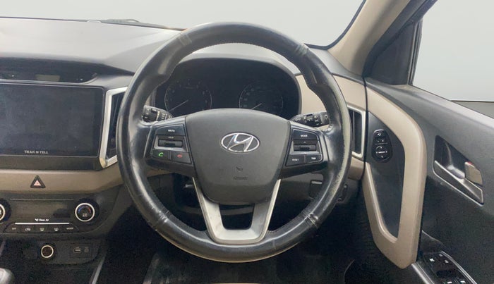 2016 Hyundai Creta SX PLUS 1.6 PETROL, Petrol, Manual, 1,19,767 km, Steering Wheel Close Up