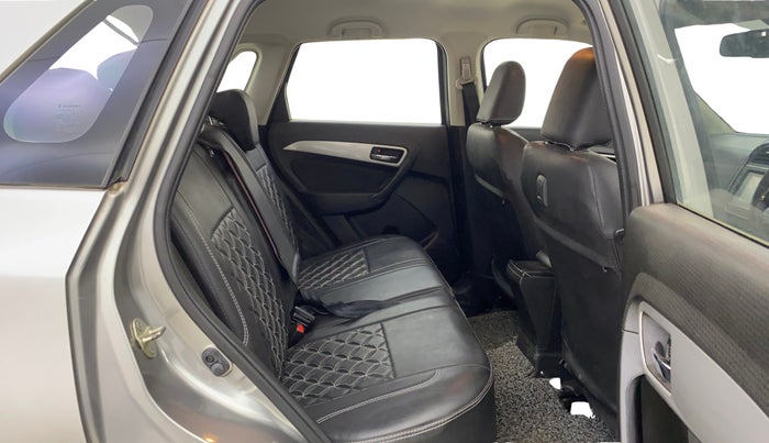 2020 Maruti Vitara Brezza ZXI PLUS, Petrol, Manual, 57,310 km, Right Side Rear Door Cabin