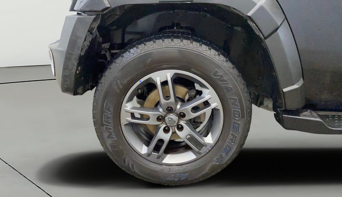 2021 Mahindra Thar LX  P 4WD AT CONVERTIBLE, Petrol, Automatic, 40,907 km, Left Front Wheel