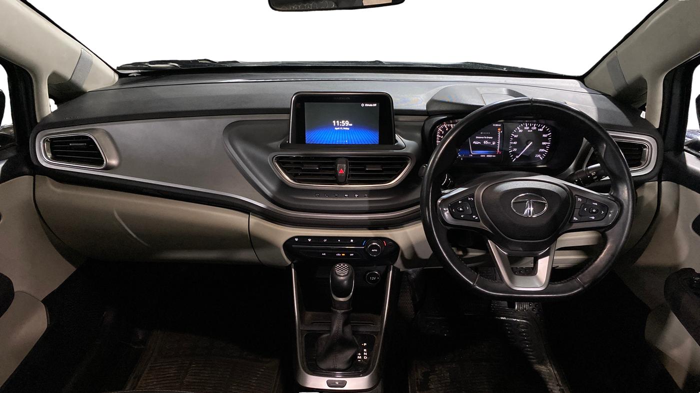 2023 Tata ALTROZ XZA, Petrol, Automatic, 44,510 km, Dashboard