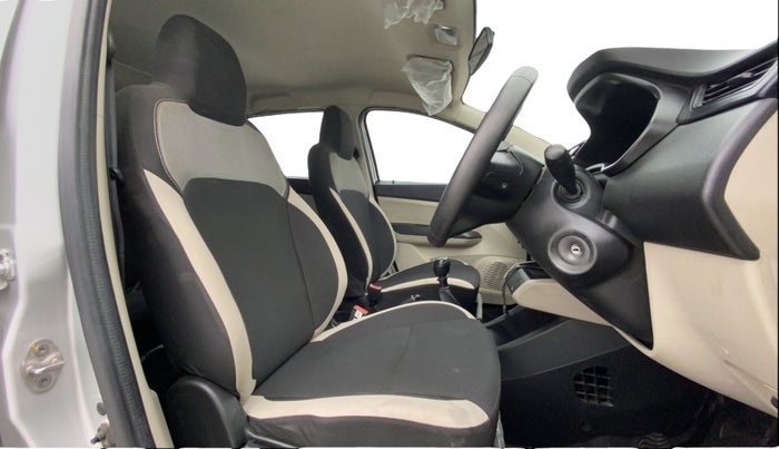2023 Renault TRIBER RXE MT, Petrol, Manual, 35,388 km, Right Side Front Door Cabin
