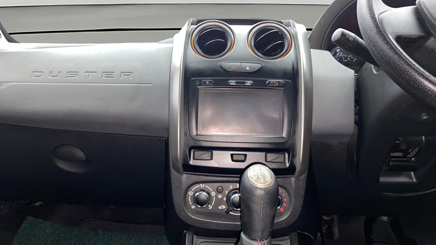 2017 Renault Duster 85 PS RXS MT DIESEL, Diesel, Manual, 1,40,973 km, Air Conditioner