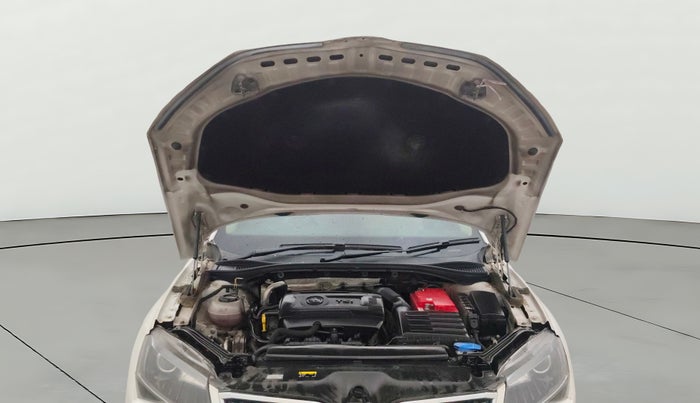 2017 Skoda Superb L&K 1.8 TSI AT, Petrol, Automatic, 91,341 km, Open Bonet