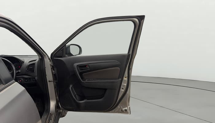 2021 Toyota URBAN CRUISER MID GRADE AT, Petrol, Automatic, 1,02,809 km, RHS Front Door