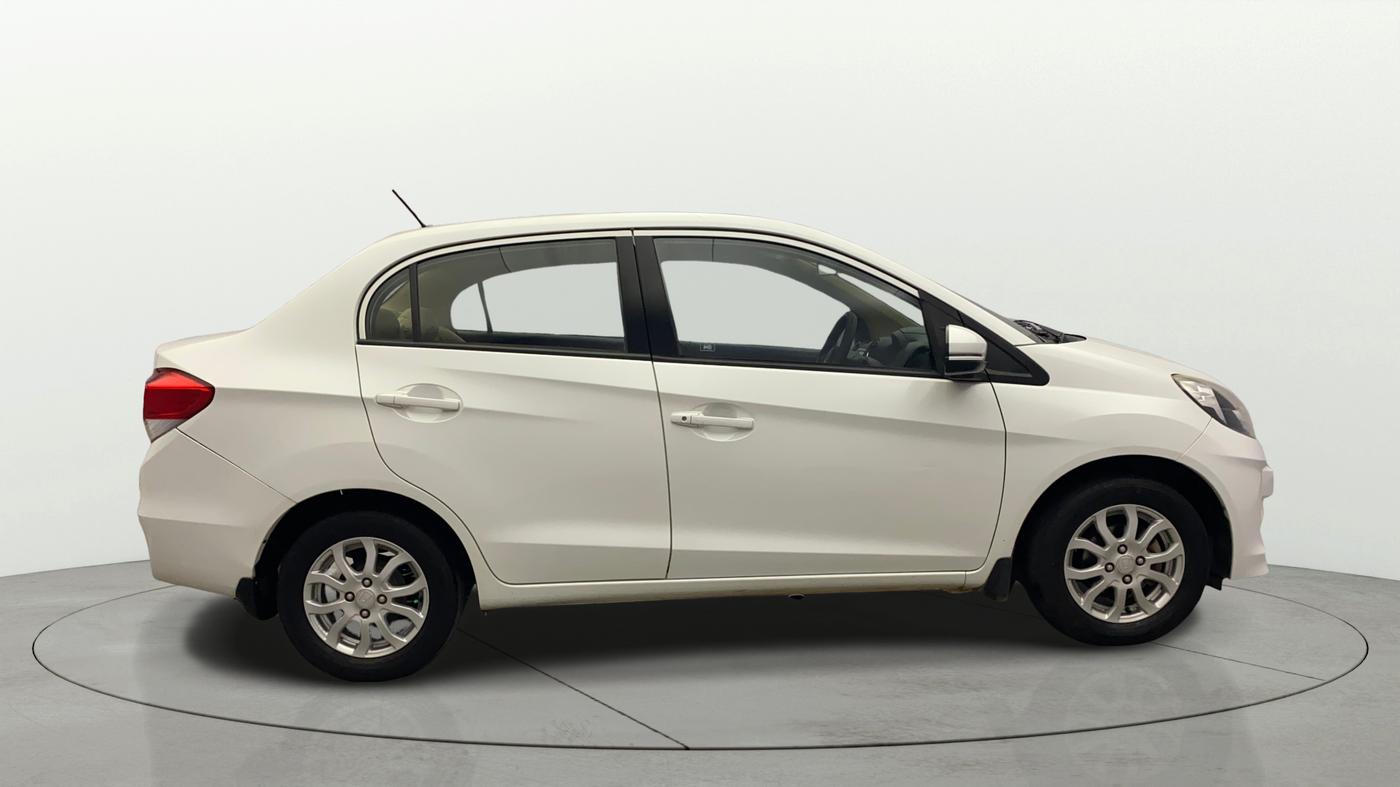 2015 Honda Amaze 1.2L I-VTEC VX, Petrol, Manual, 45,112 km, Right Side View
