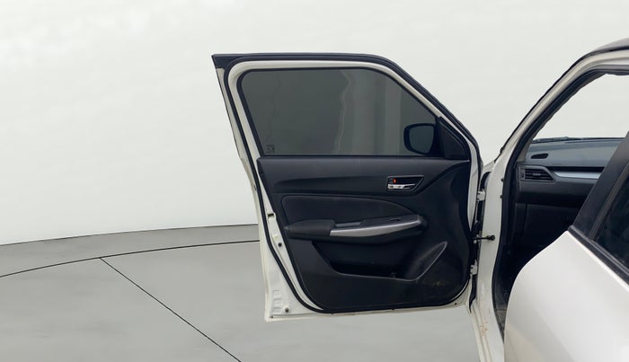 2023 Maruti Swift ZXI PLUS, Petrol, Manual, 63,070 km, LHS Front Door