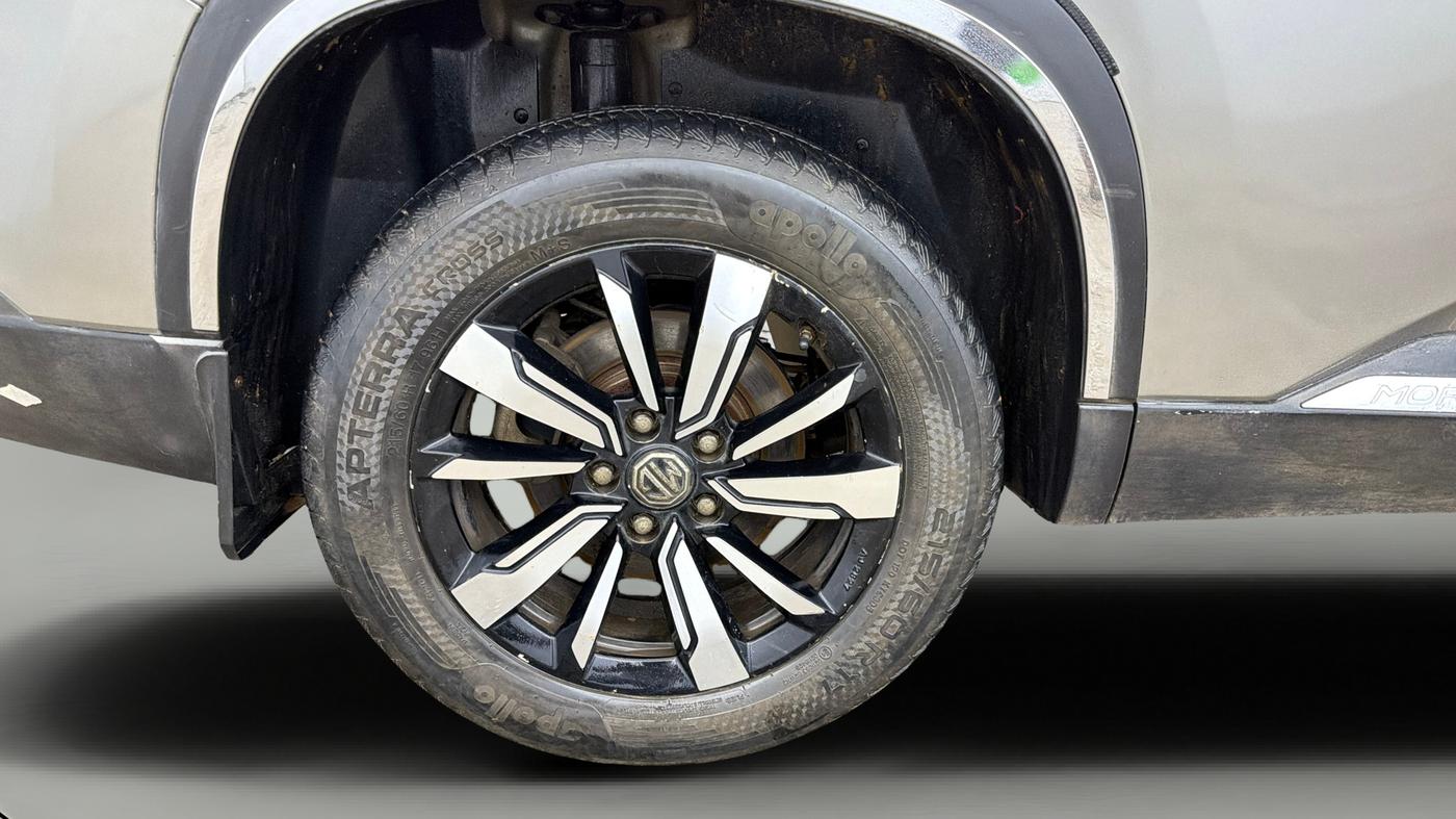 2020 MG HECTOR SHARP 1.5 DCT PETROL, Petrol, Automatic, 72,725 km, Right Rear Wheel