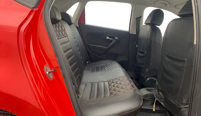 2016 Volkswagen Polo COMFORTLINE 1.2L, Petrol, Manual, 70,511 km, Right Side Rear Door Cabin