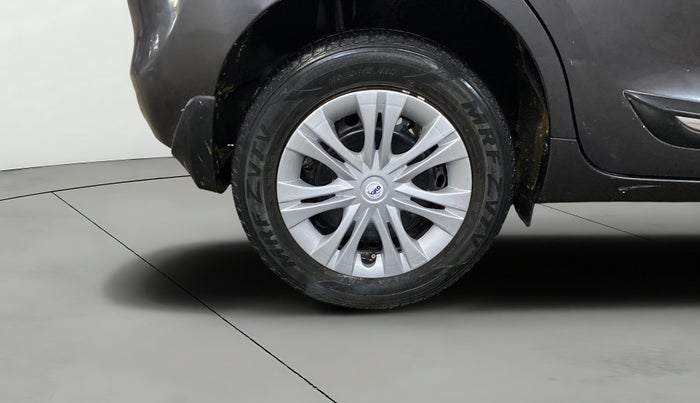 2017 Maruti Baleno DELTA PETROL 1.2, Petrol, Manual, 73,583 km, Right Rear Wheel