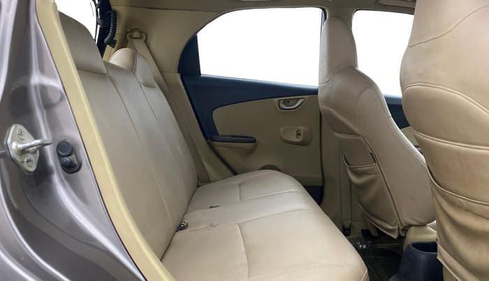 2013 Honda Brio V MT, Petrol, Manual, 64,997 km, Right Side Rear Door Cabin