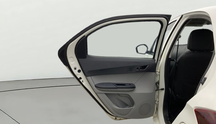 2022 Tata Tiago XT CNG, CNG, Manual, 36,805 km, LHS Rear Door