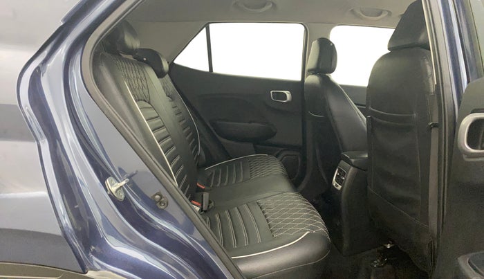 2021 Hyundai VENUE S+ 1.2, Petrol, Manual, 41,476 km, Right Side Rear Door Cabin