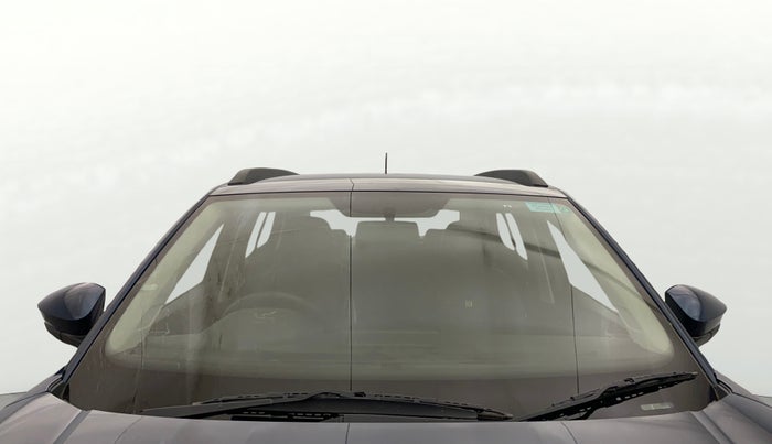 2025 Skoda Kylaq Signature, Petrol, Manual, 6,138 km, Front Windshield