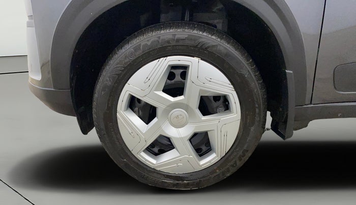 2025 Tata NEXON Pure Plus (S) 1.2 Petrol 6MT, Petrol, Manual, 2,126 km, Left Front Wheel