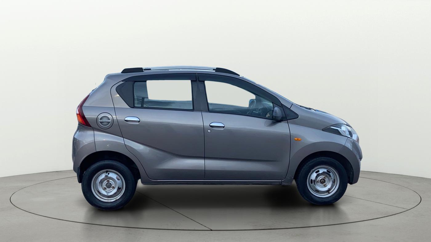 2018 Datsun Redi Go A, Petrol, Manual, 39,141 km, Right Side View