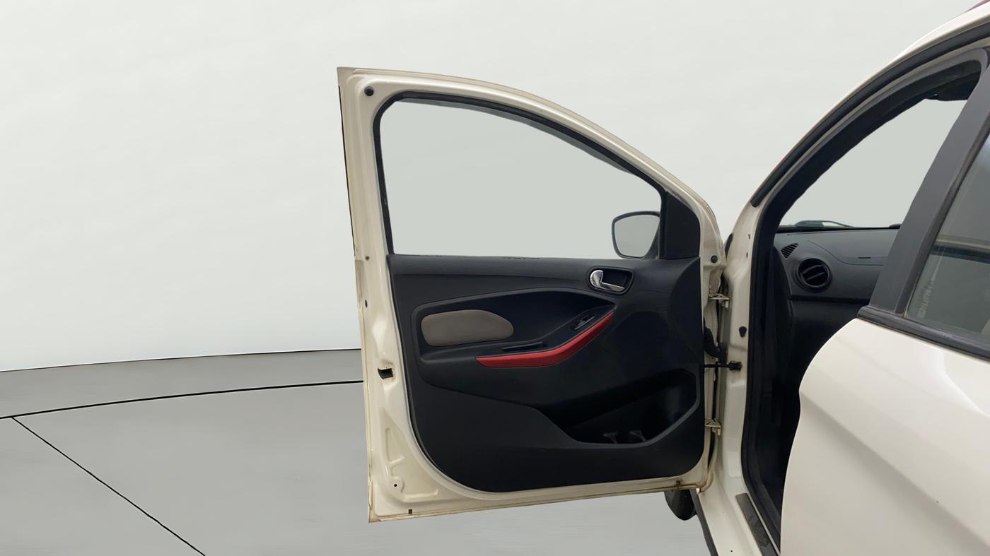 2021 Ford FREESTYLE FLAIR EDITION 1.2 PETROL, Petrol, Manual, 87,517 km, LHS Front Door