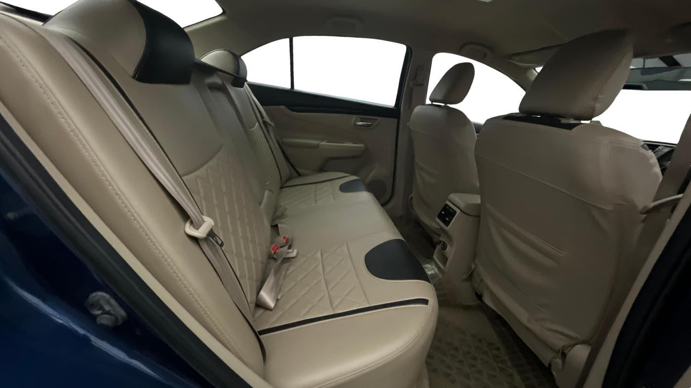 2018 Maruti Ciaz DELTA 1.4 MT PETROL, Petrol, Manual, 66,936 km, Right Side Rear Door Cabin