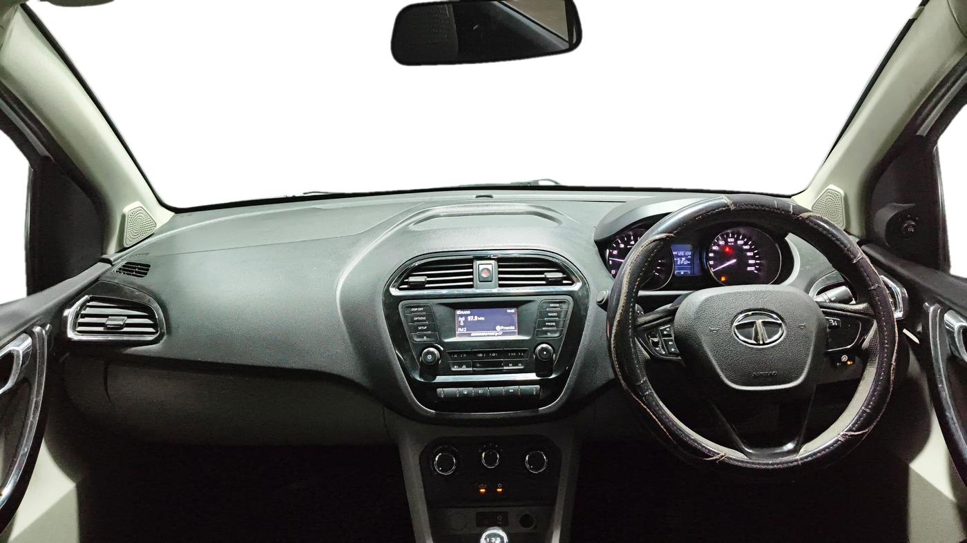 2018 Tata Tiago XZ PETROL, CNG, Manual, 1,26,094 km, Dashboard