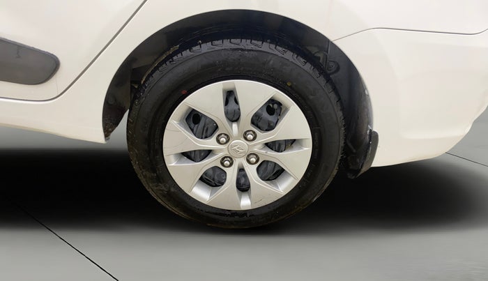 2015 Hyundai Xcent S 1.2, Petrol, Manual, 76,266 km, Left Rear Wheel