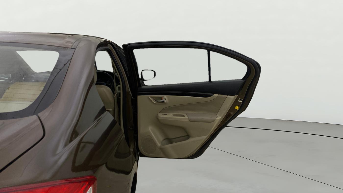 2016 Maruti Ciaz ZXI AT, Petrol, Automatic, 35,276 km, RHS Rear Door