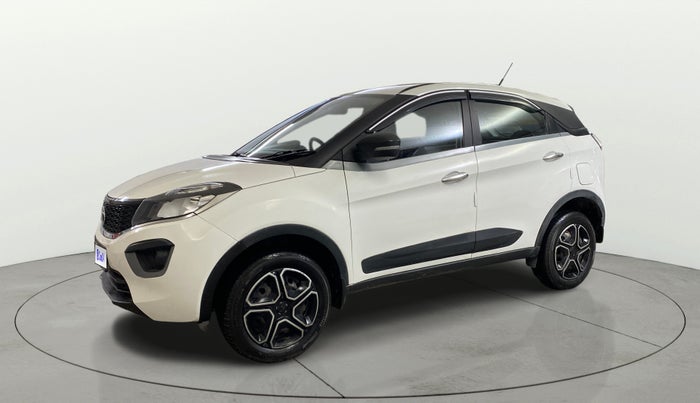 2019 Tata NEXON XM PETROL, Petrol, Manual, 25,690 km, Left Front Diagonal