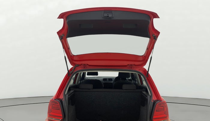 2019 Volkswagen Polo TRENDLINE 1.0L, Petrol, Manual, 66,402 km, Boot Door Open