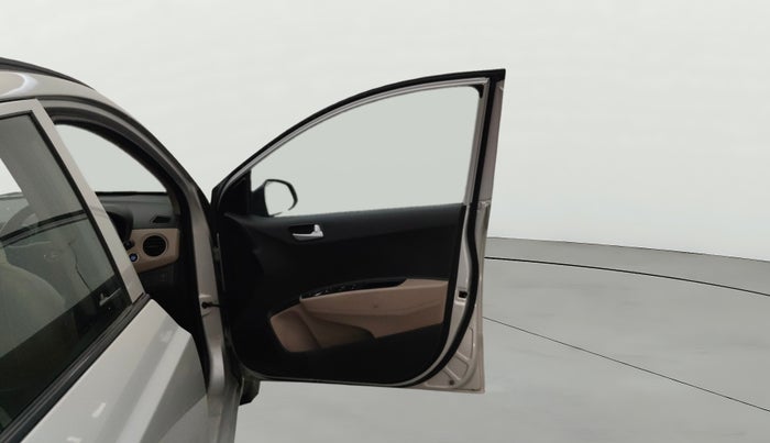 2017 Hyundai Grand i10 ASTA 1.2 KAPPA VTVT, Petrol, Manual, 28,009 km, RHS Front Door