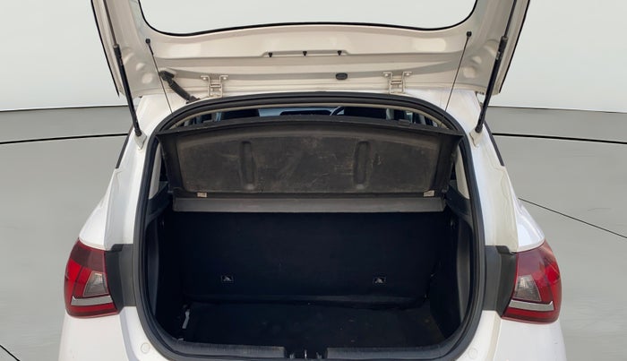 2023 Hyundai NEW I20 SPORTZ 1.2 MT, Petrol, Manual, 48,674 km, Boot Open Zoomed View