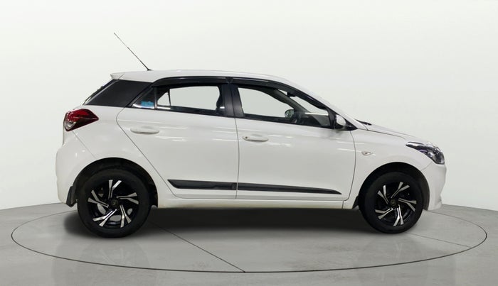2015 Hyundai Elite i20 MAGNA 1.2, Petrol, Manual, 70,135 km, Right Side View