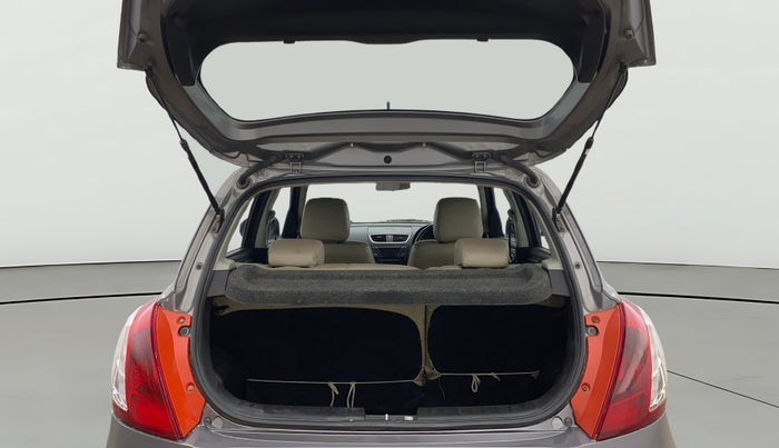 2015 Maruti Swift VXI, Petrol, Manual, 83,328 km, Boot Open Zoomed View