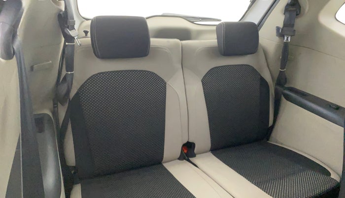 2020 Renault TRIBER RXZ, Petrol, Manual, 23,031 km, Third Seat Row ( optional )