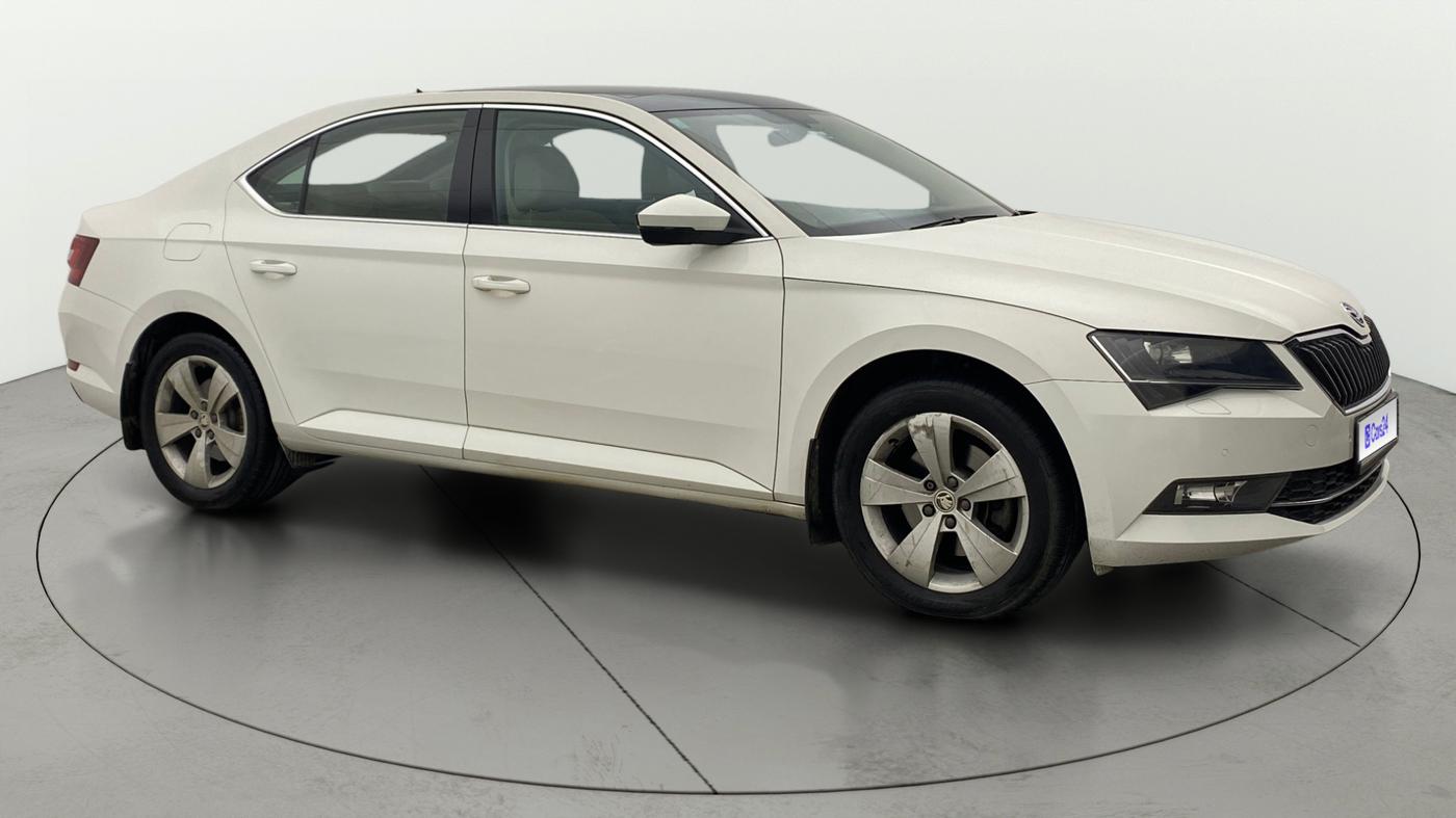 2018 Skoda Superb STYLE 1.8 TSI MT, Petrol, Manual, 86,410 km, Right Front Diagonal