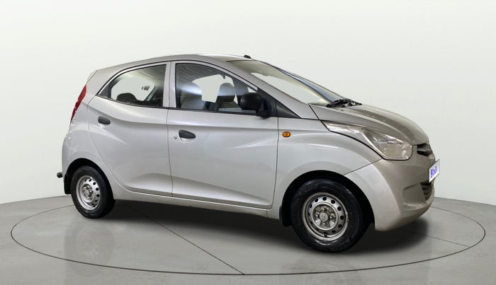 2017 Hyundai Eon ERA +, Petrol, Manual, 27,194 km, Right Front Diagonal