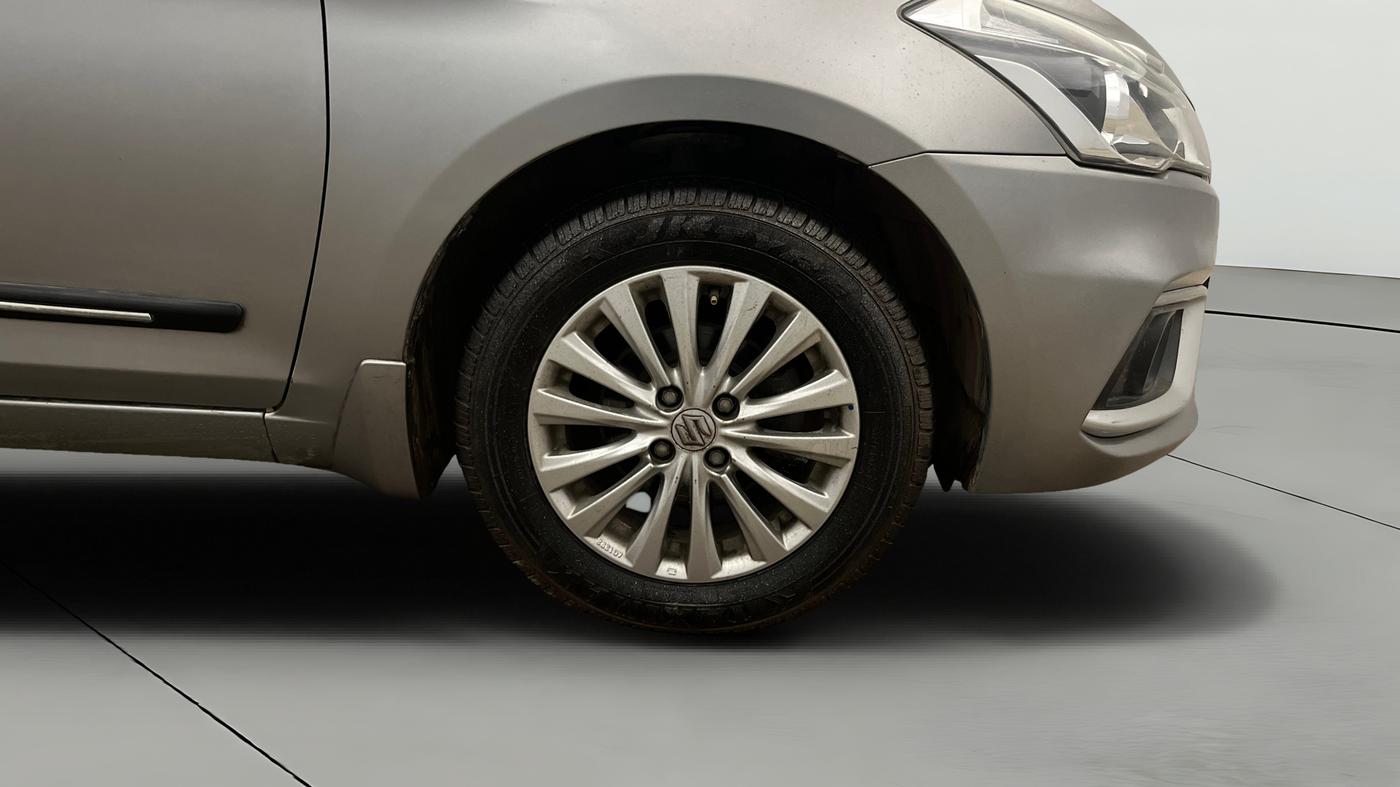 2019 Maruti Ciaz DELTA 1.5 SHVS MT PETROL, Petrol, Manual, 68,263 km, Right Front Wheel
