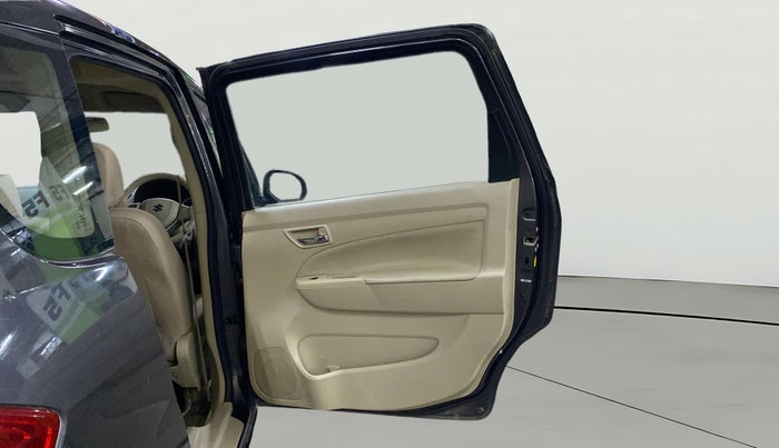 2015 Maruti Ertiga VDI SHVS, Diesel, Manual, 94,919 km, RHS Rear Door
