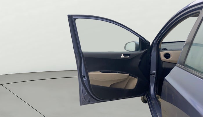 2014 Hyundai Xcent SX 1.2, Petrol, Manual, 34,576 km, LHS Front Door