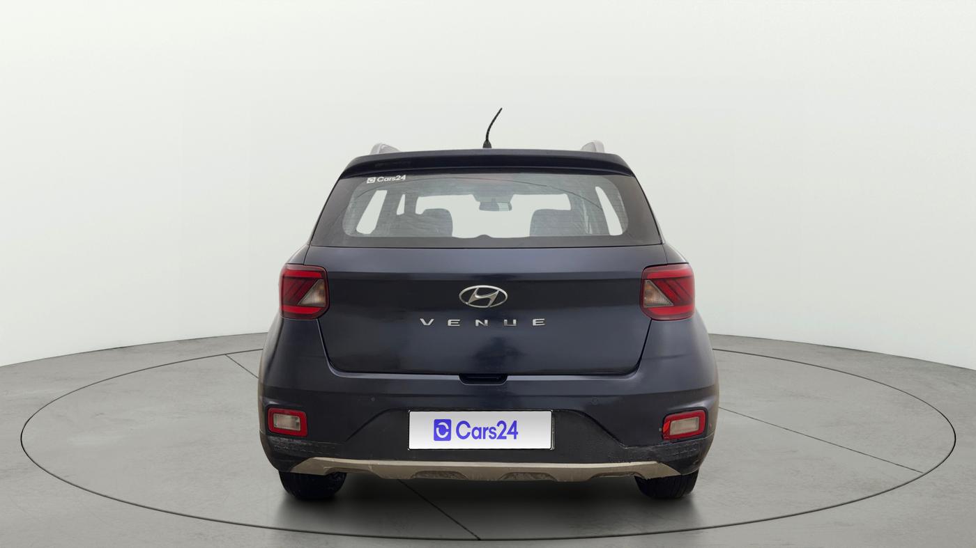 2022 Hyundai VENUE S 1.2, Petrol, Manual, 73,770 km, Back/Rear