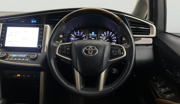 2022 Toyota Innova Crysta 2.7 ZX AT 7 STR, Petrol, Automatic, 32,464 km, Steering Wheel Close Up