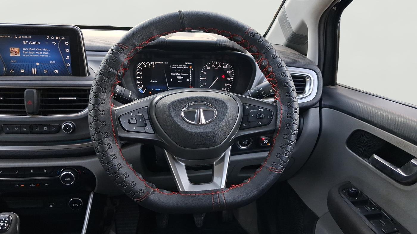 2021 Tata ALTROZ XZ PETROL, CNG, Manual, 63,893 km, Steering Wheel Close Up